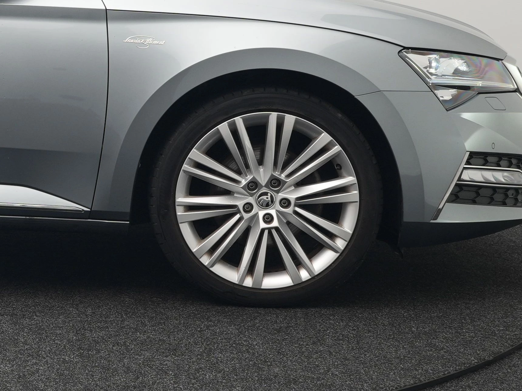 Hoofdafbeelding Škoda Superb