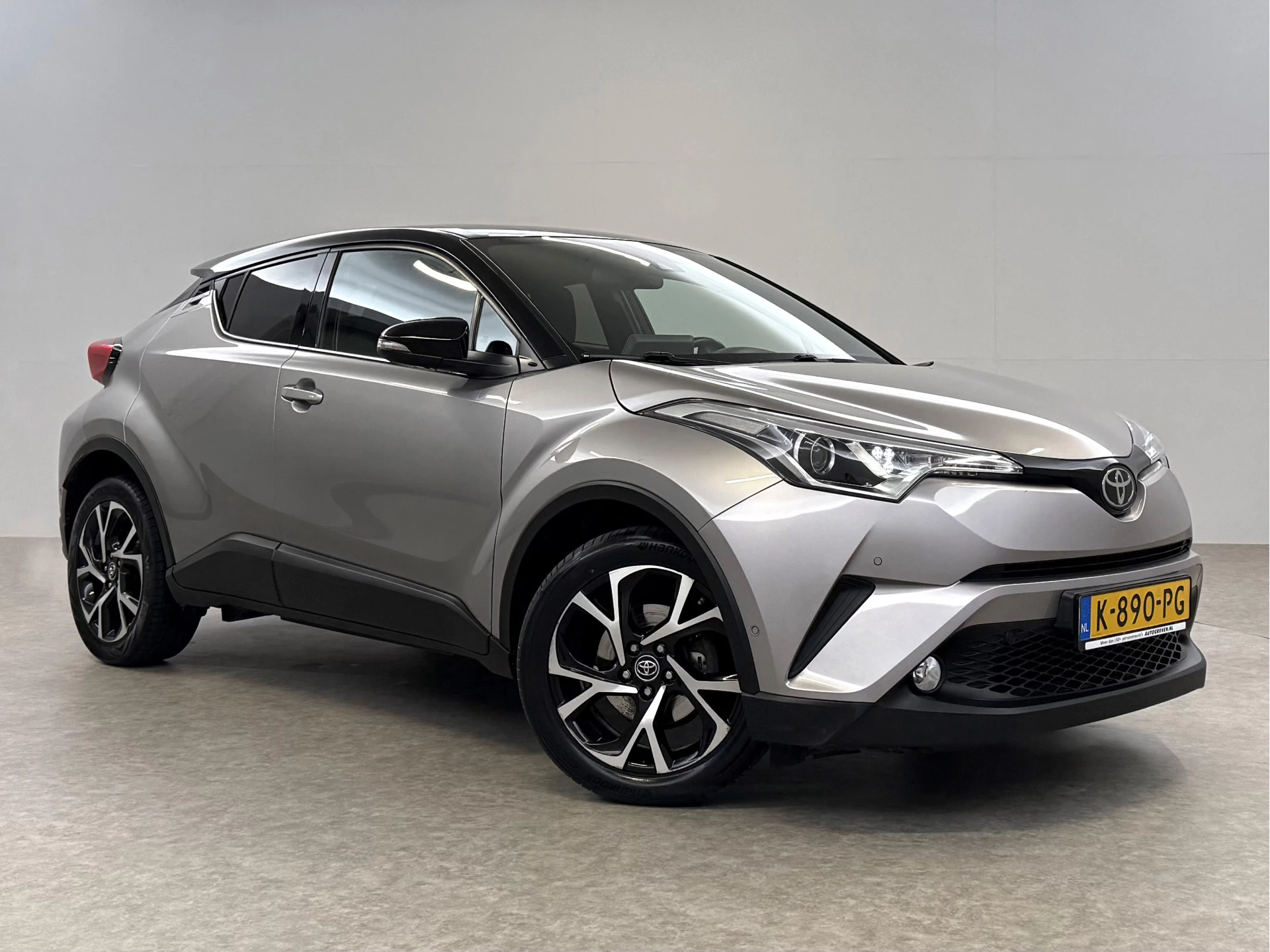 Hoofdafbeelding Toyota C-HR