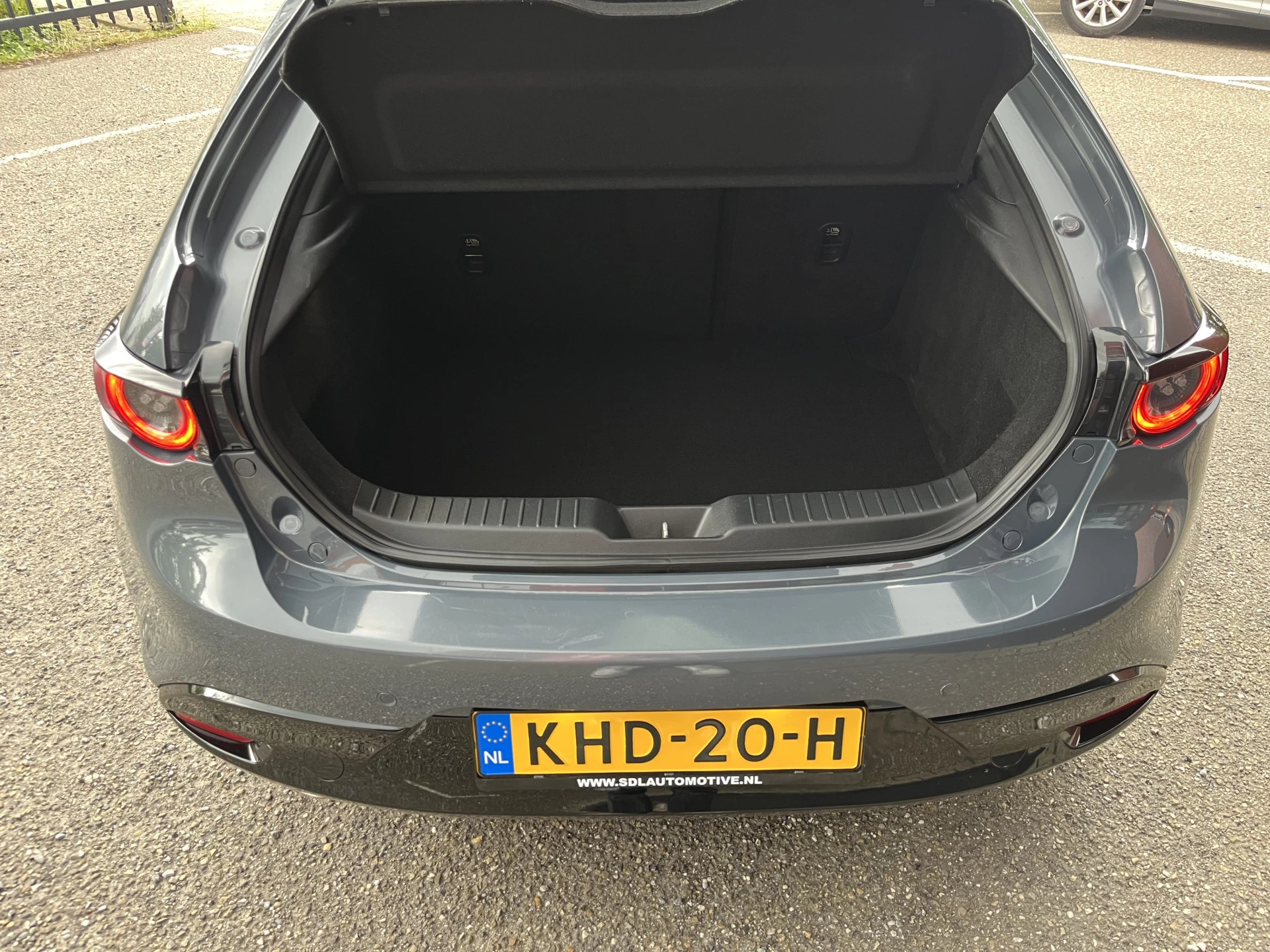 Hoofdafbeelding Mazda 3
