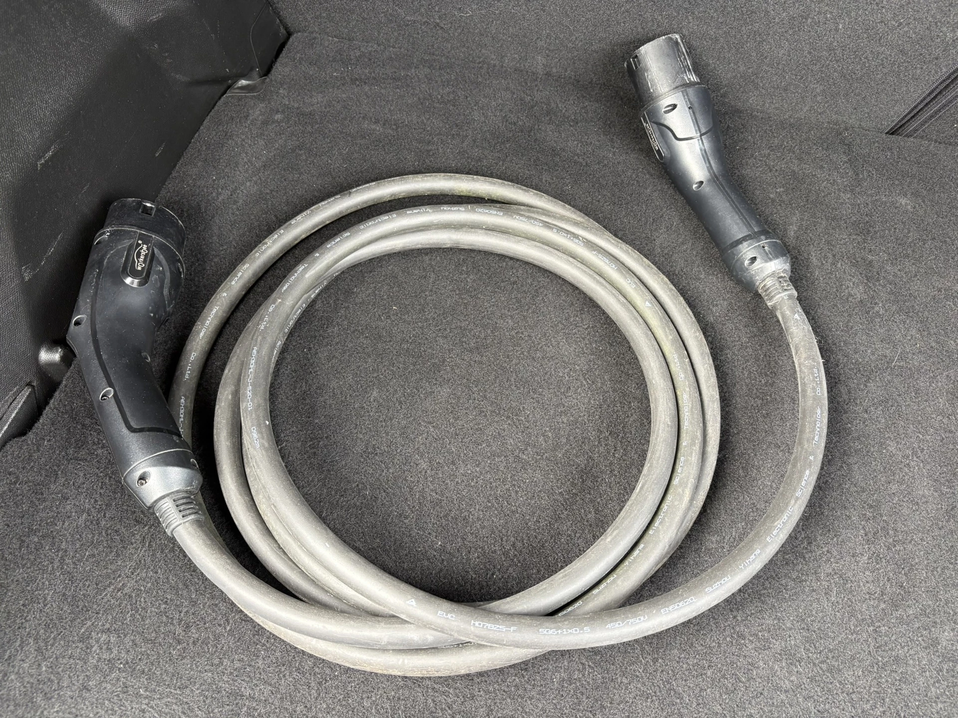 Hoofdafbeelding Peugeot e-2008