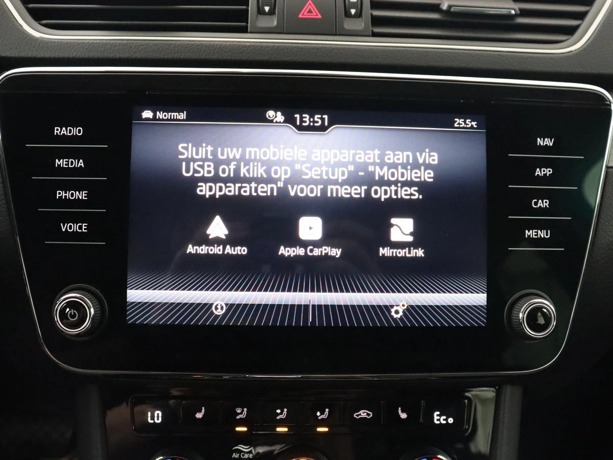 Hoofdafbeelding Škoda Superb
