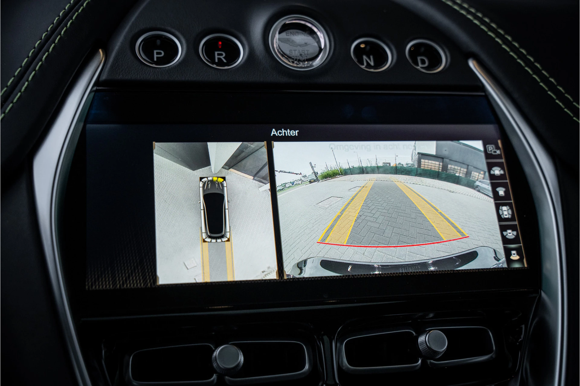 Hoofdafbeelding Aston Martin DBX
