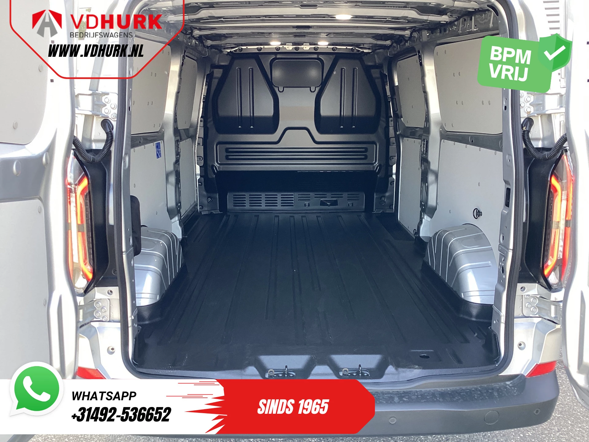 Hoofdafbeelding Ford E-Transit Custom