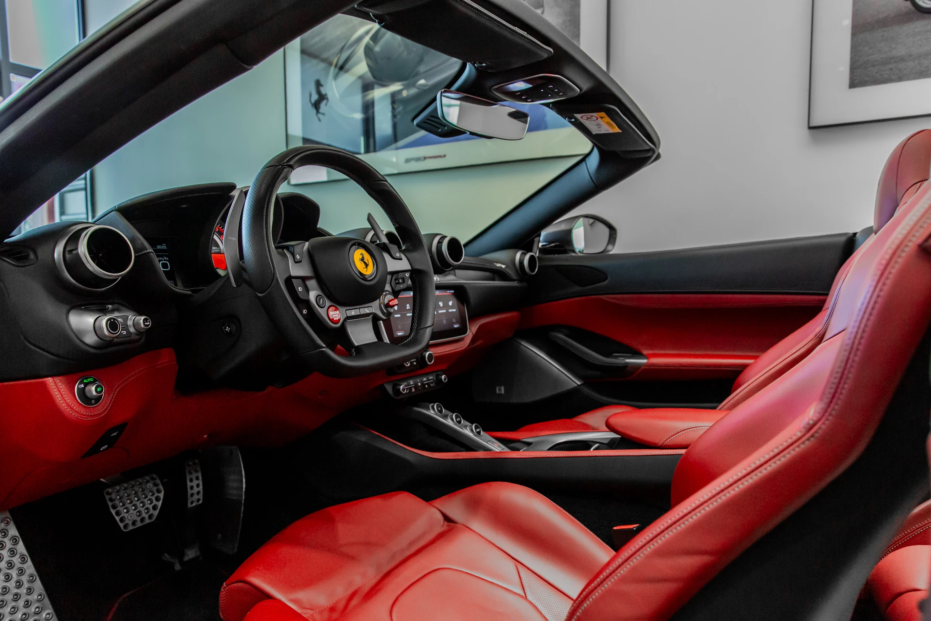 Hoofdafbeelding Ferrari Portofino