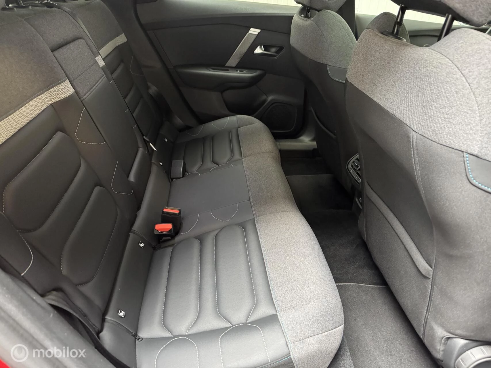 Hoofdafbeelding Citroën ë-C4