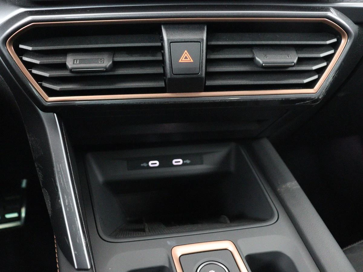 Hoofdafbeelding CUPRA Leon