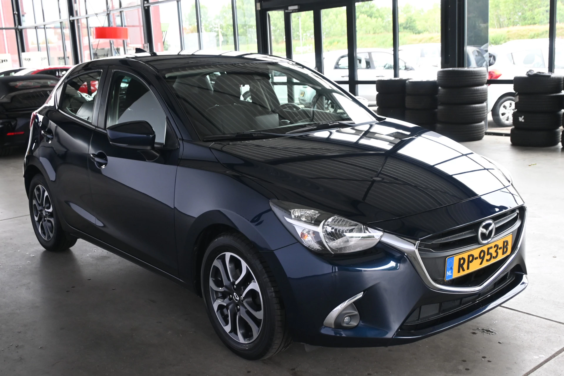 Hoofdafbeelding Mazda 2