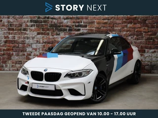 BMW 2 Serie Coupé M2 DCT / Schuif-/kanteldak / 19 Inch / Harman Kardon / Extra Getint Glas / Leder / Achteruitrijcamera / M Driver's Package / Absolute Motors M Power Livery / Driving Assistant / Stoelverwarming