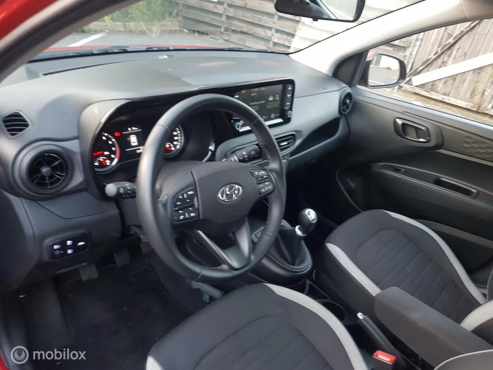 Hoofdafbeelding Hyundai i10