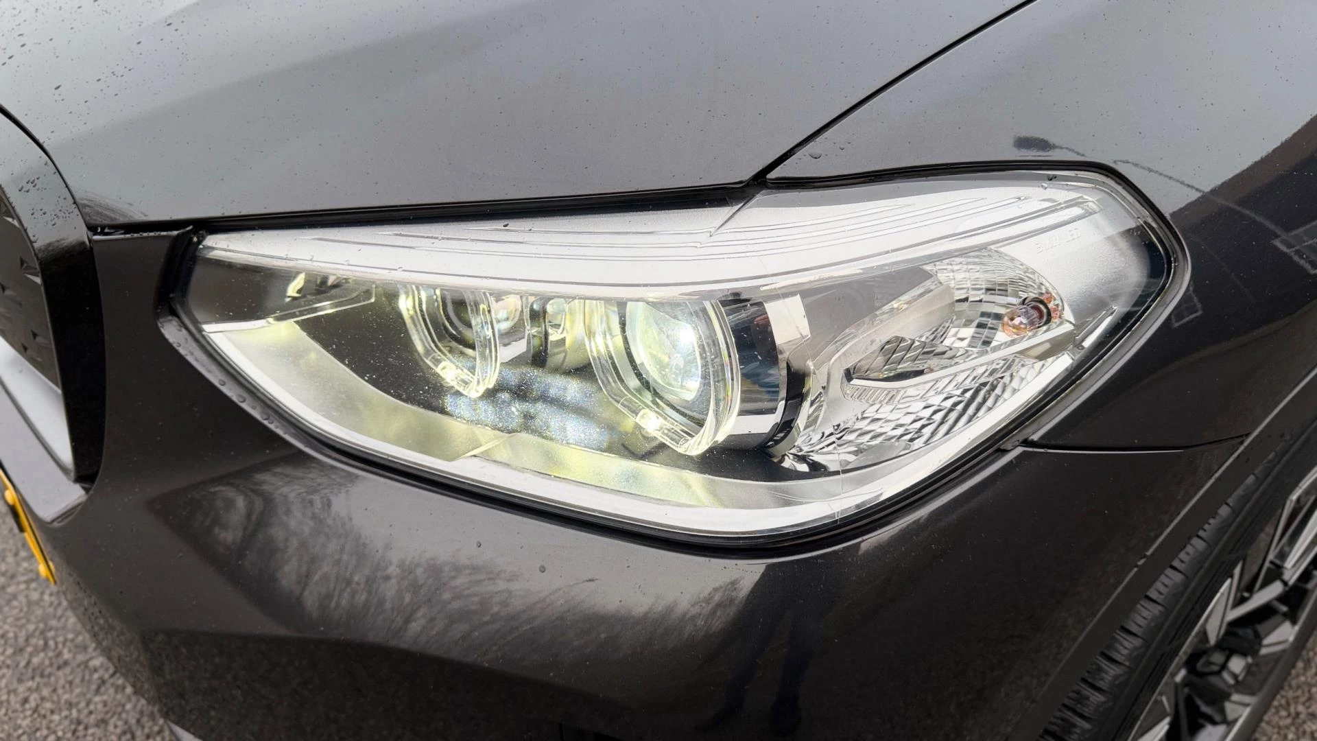 Hoofdafbeelding BMW iX3