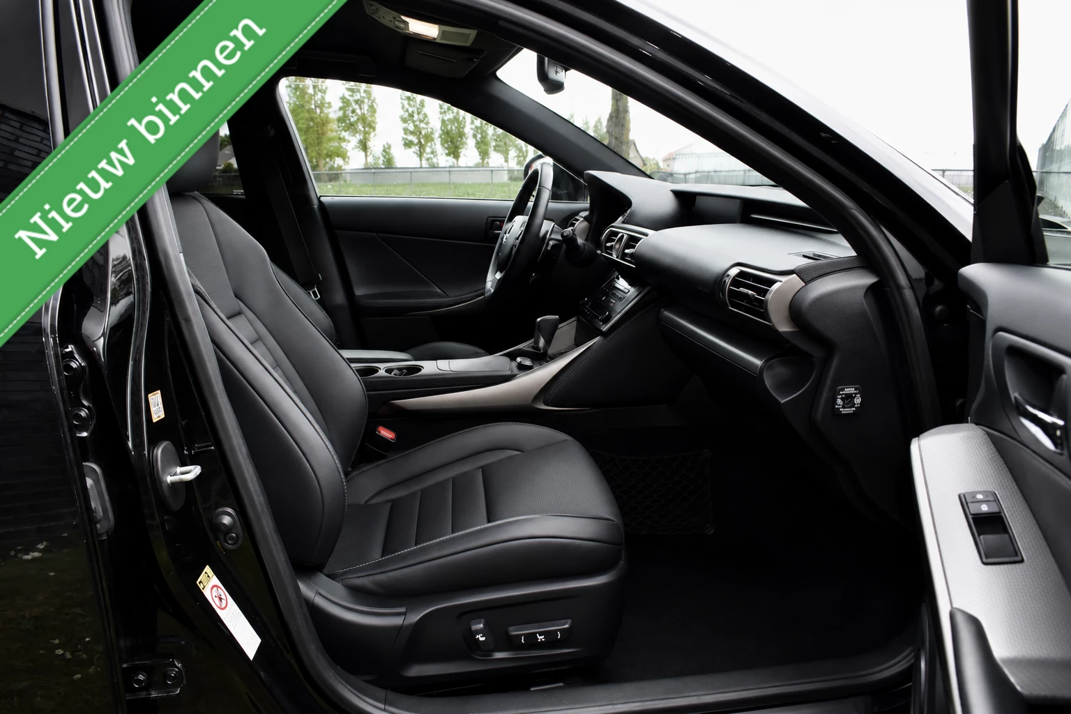 Hoofdafbeelding Lexus IS