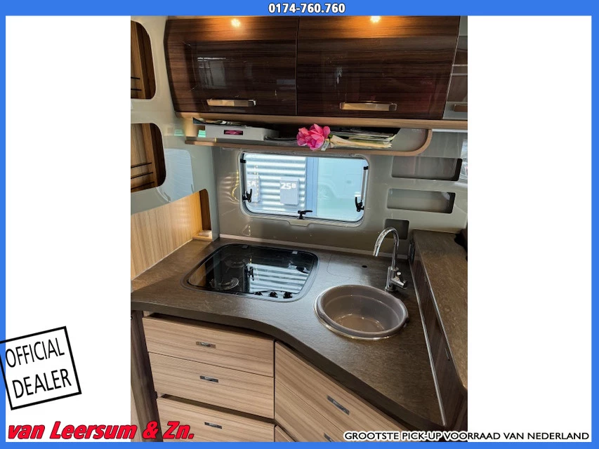 Hoofdafbeelding Knaus R03