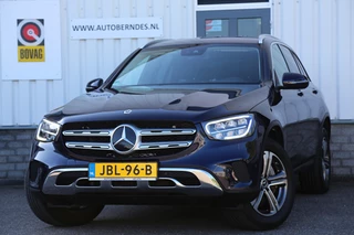 Hoofdafbeelding Mercedes-Benz GLC Mercedes-Benz GLC 300e 4MATIC Plug in hybride PHEV*Perfect MB Onderh.*1ste Eig*Elek. Trekhaak/Digi. Cockpit/Sfeer/Keyless Entry+Go/Half Leder/Stoelverw./Camera/LED/Rijstrook/Rem.ass./Elek. Klep/Parkeersens.V+A/18 inch LM*