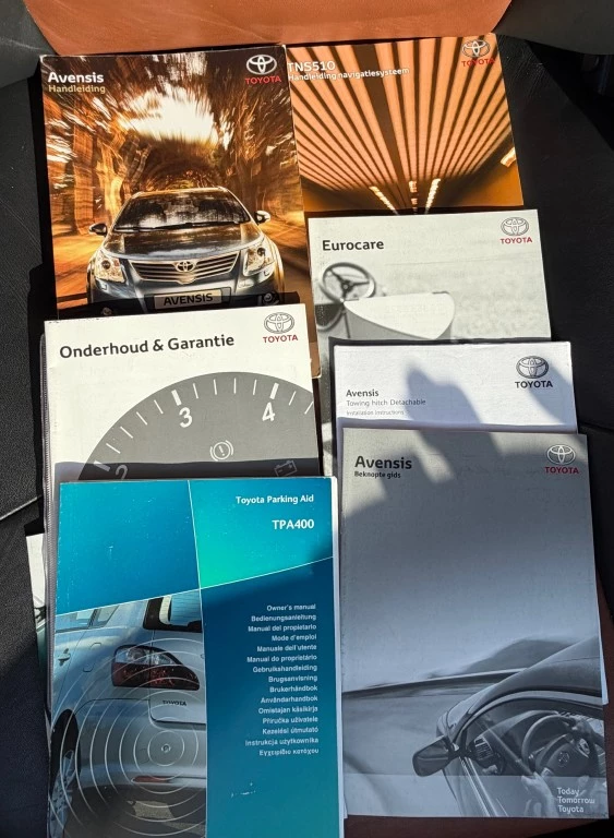 Hoofdafbeelding Toyota Avensis