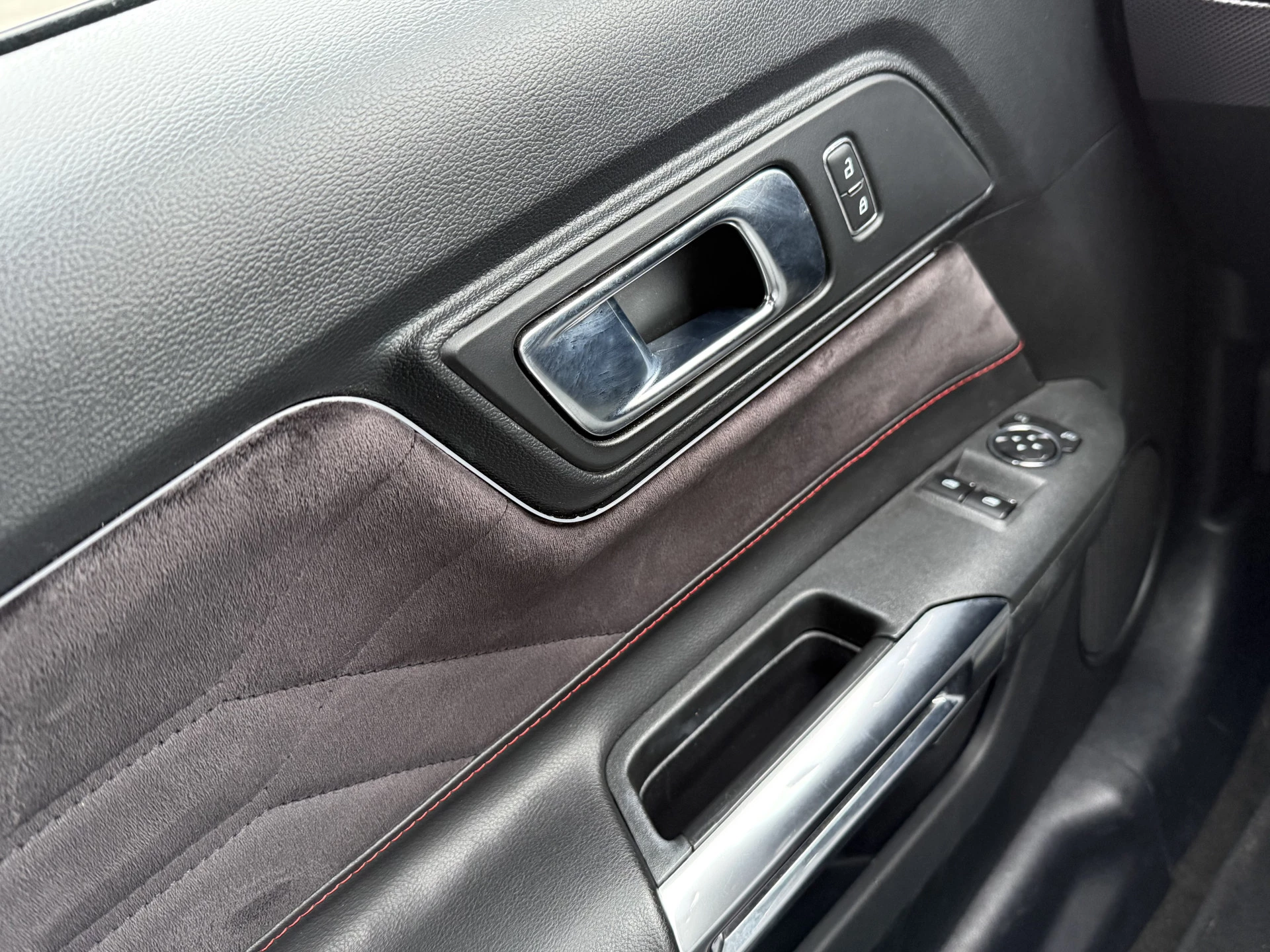 Hoofdafbeelding Ford Mustang