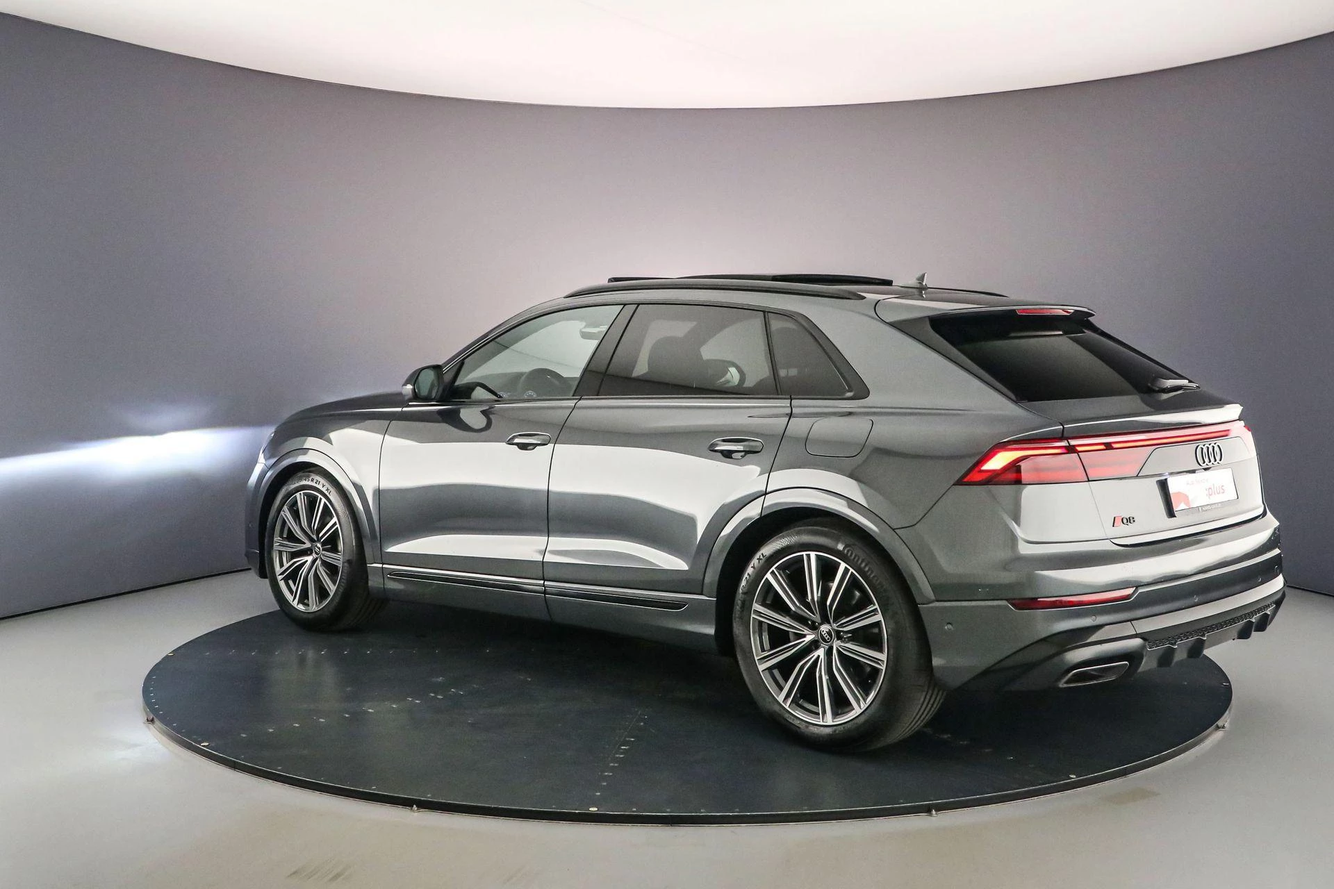 Hoofdafbeelding Audi Q8