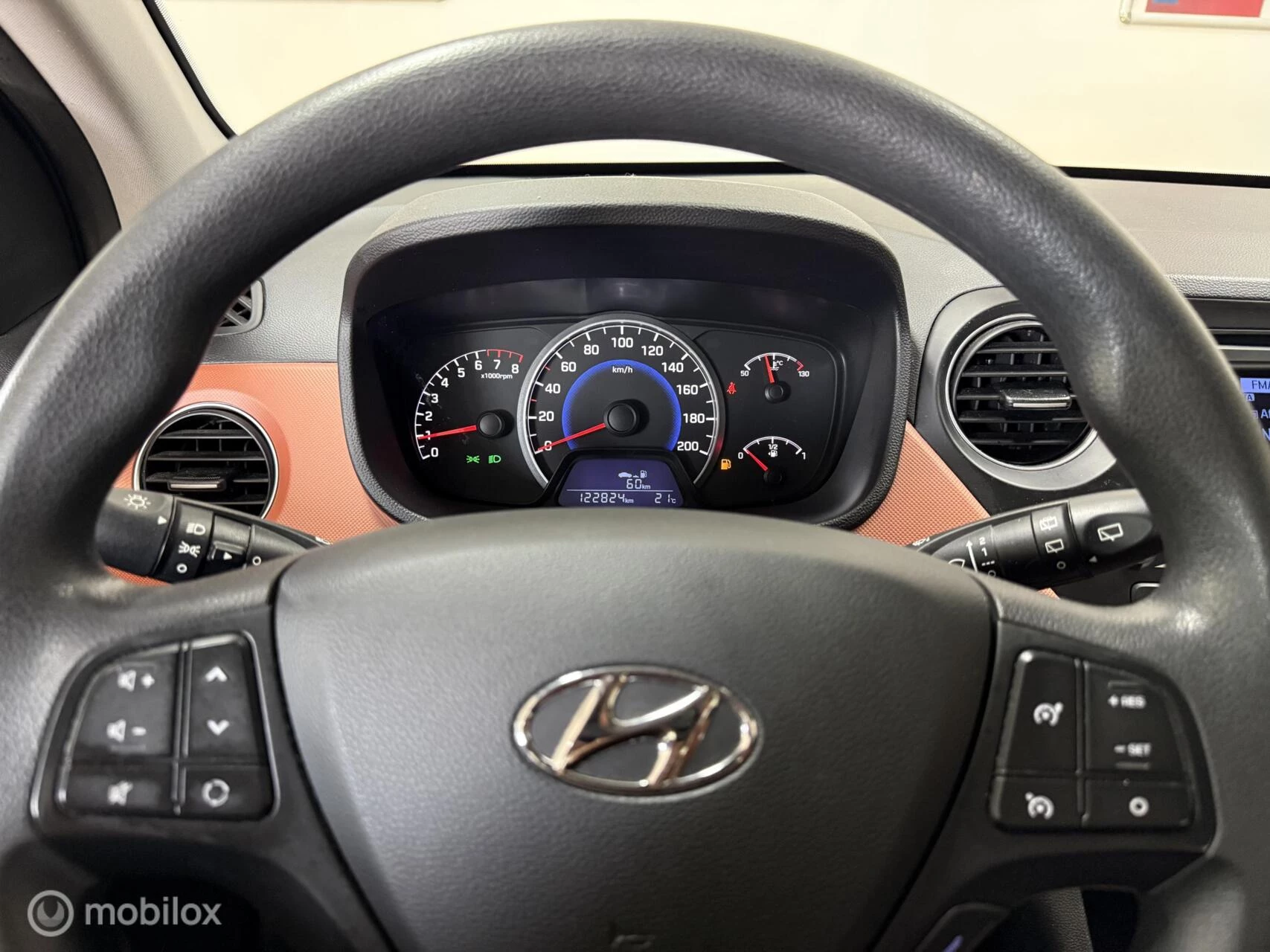 Hoofdafbeelding Hyundai i10