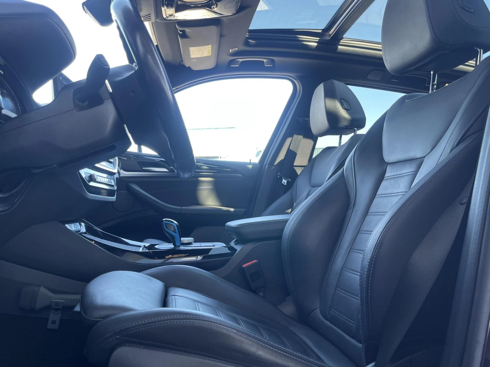 Hoofdafbeelding BMW iX3