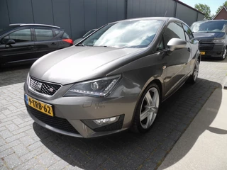 SEAT Ibiza 1.2 TSI FR DYNAMIC