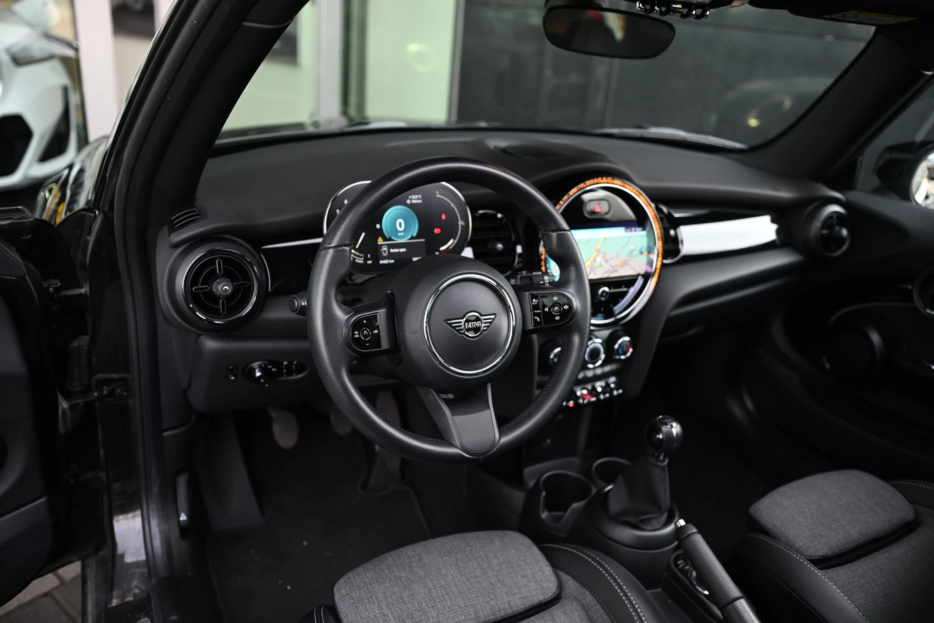 Hoofdafbeelding MINI One