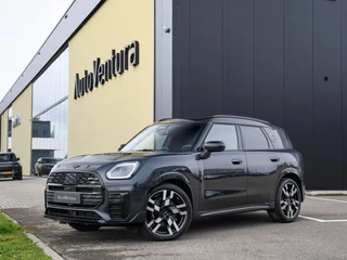 Mini Countryman 1.5 C John Cooper Works | XL Package | Schuif-/kantel Pano | Head-Up | Massage | Stuurwiel verwarming | 20" | Harman Kardon | Trekhaak | Verstelbare achterbank | JCW