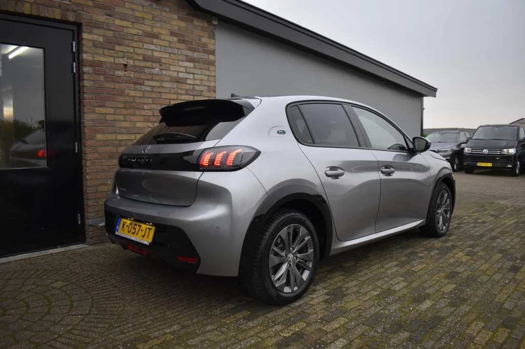 Hoofdafbeelding Peugeot e-208