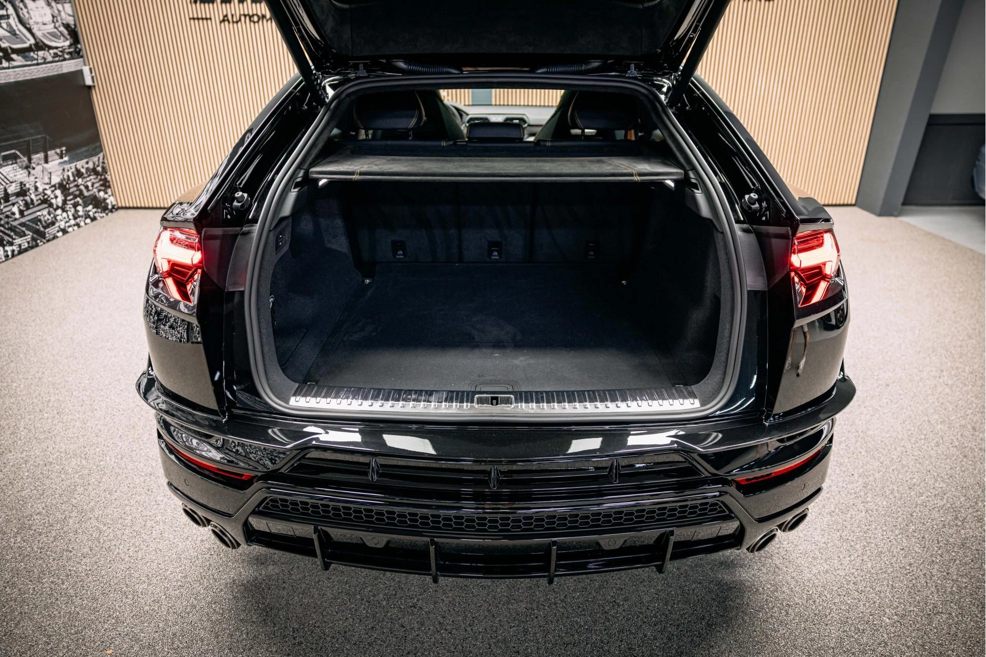 Hoofdafbeelding Lamborghini Urus