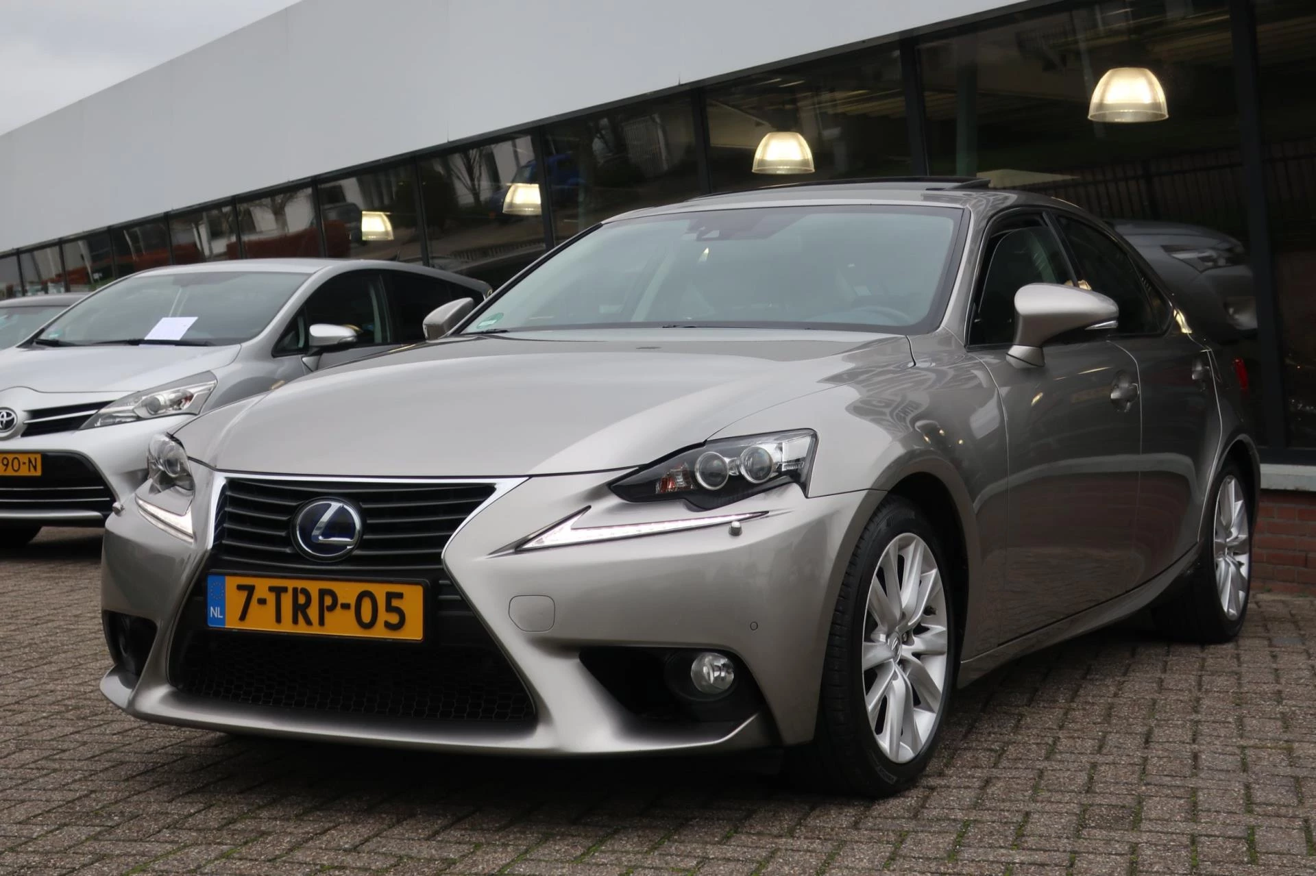 Hoofdafbeelding Lexus IS