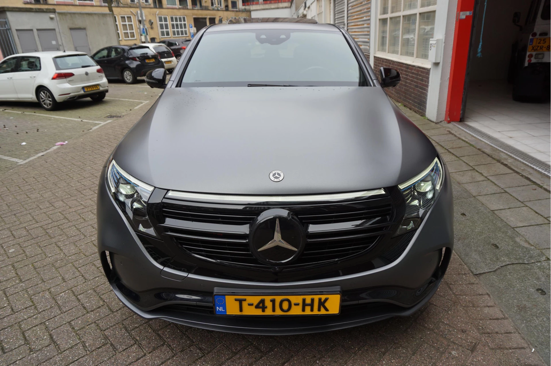 Hoofdafbeelding Mercedes-Benz EQC