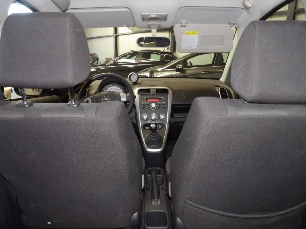 Hoofdafbeelding Opel Agila