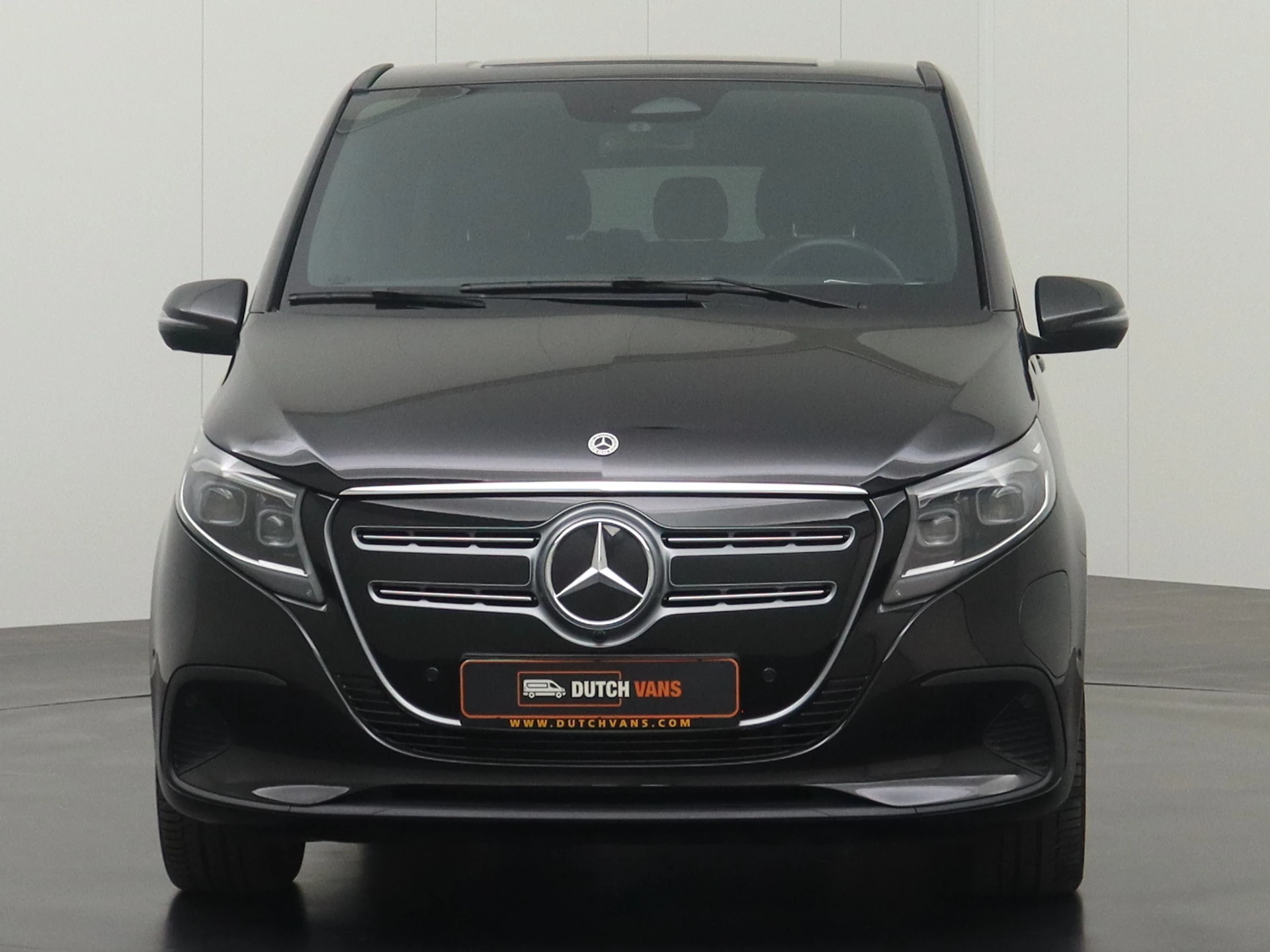 Hoofdafbeelding Mercedes-Benz EQV