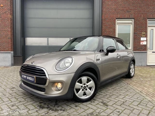 MINI Cooper I Business I 1.5 136pk I 5-deurs I Navi I Cruise