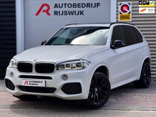 Hoofdafbeelding BMW X5 BMW X5 XDrive30d High Executive Pano/Memory/HuD/Dodehoek