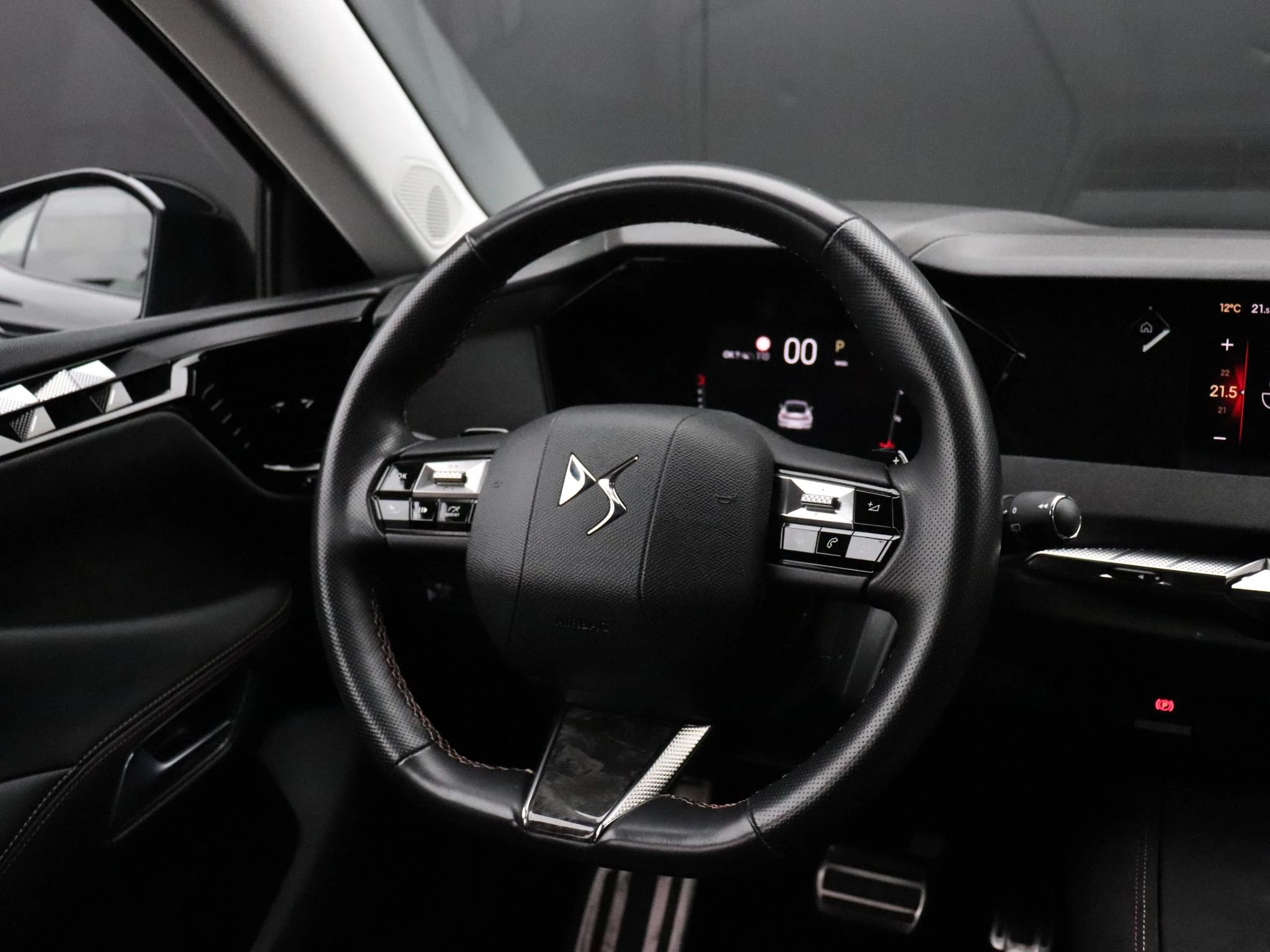 Hoofdafbeelding DS DS 4