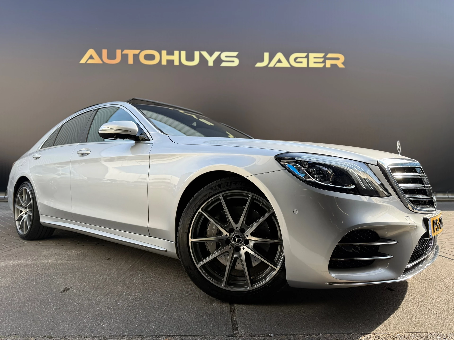 Hoofdafbeelding Mercedes-Benz S-Klasse