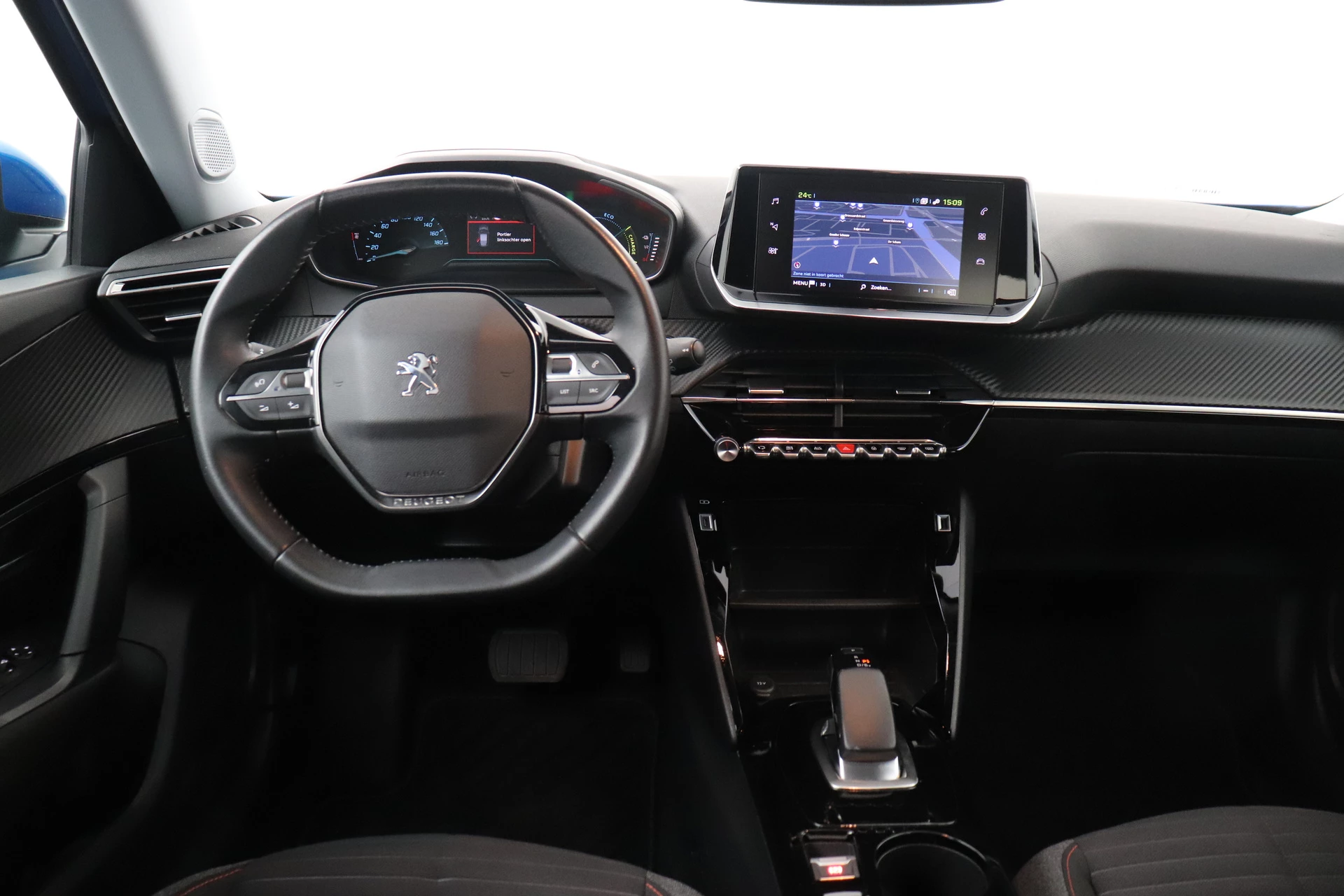 Hoofdafbeelding Peugeot e-2008