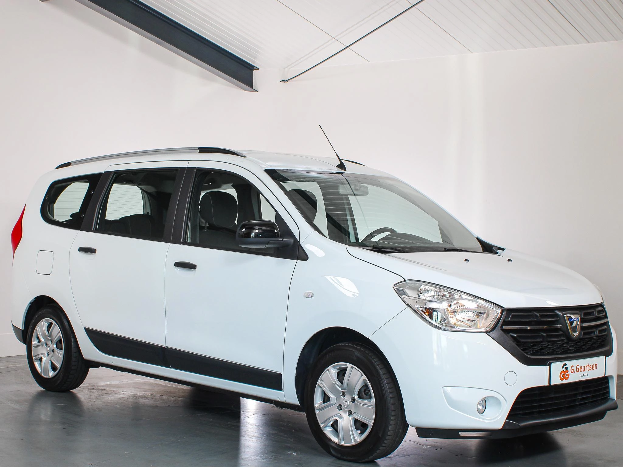 Hoofdafbeelding Dacia Lodgy