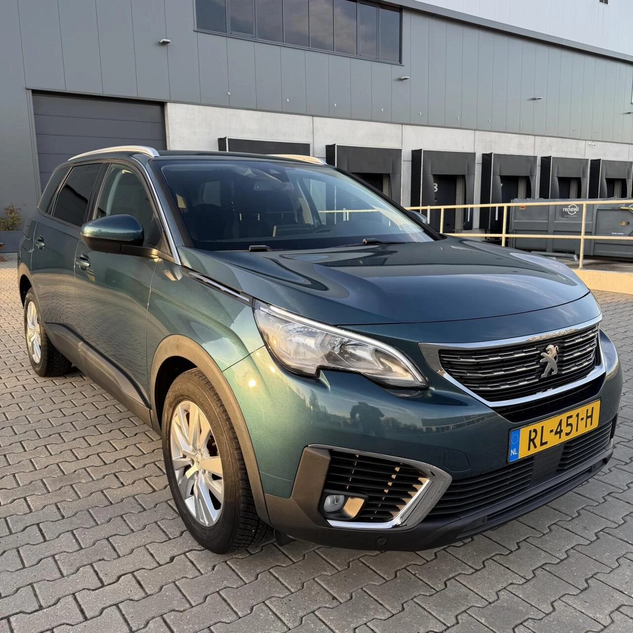 Hoofdafbeelding Peugeot 5008