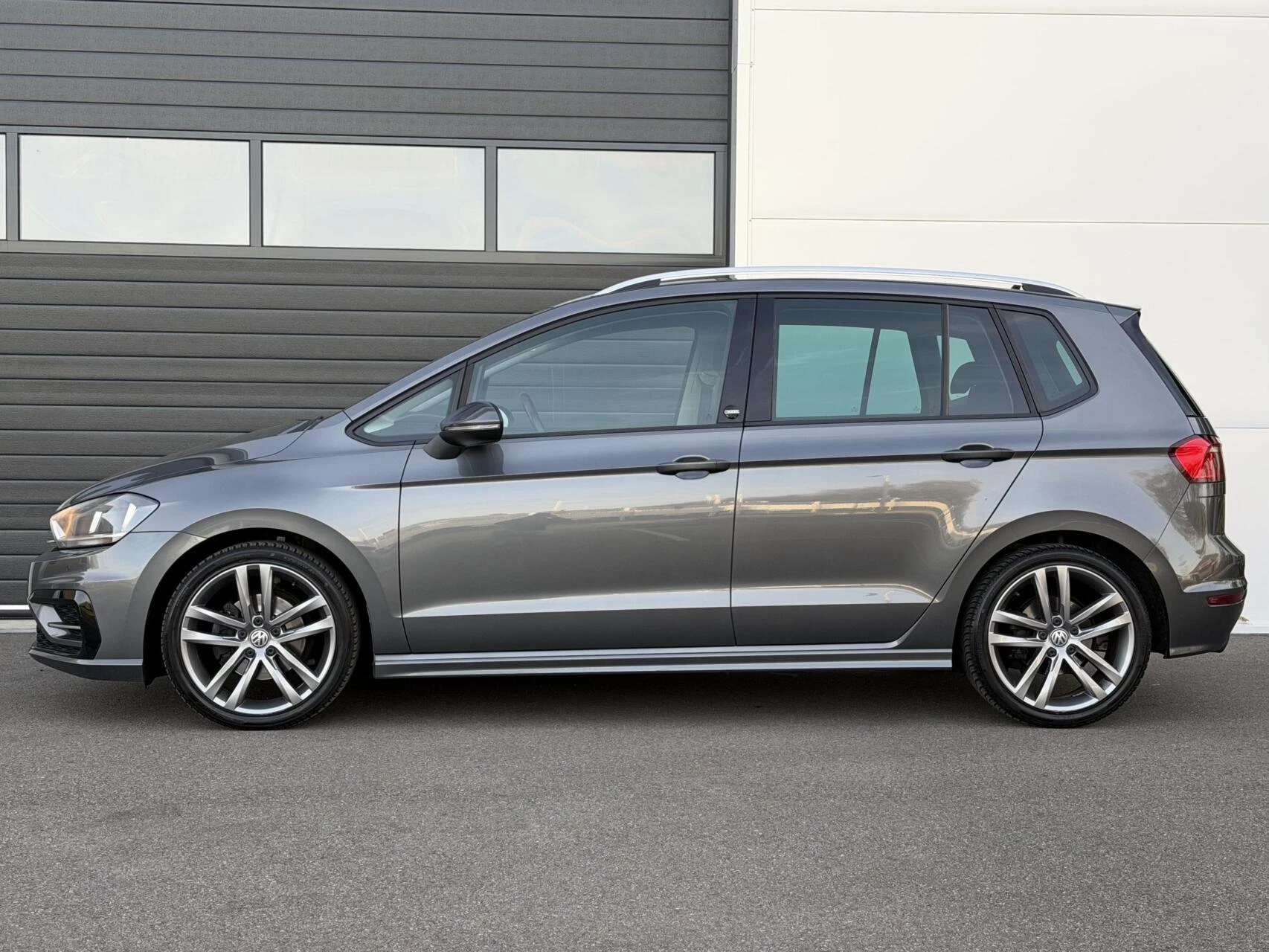Hoofdafbeelding Volkswagen Golf Sportsvan