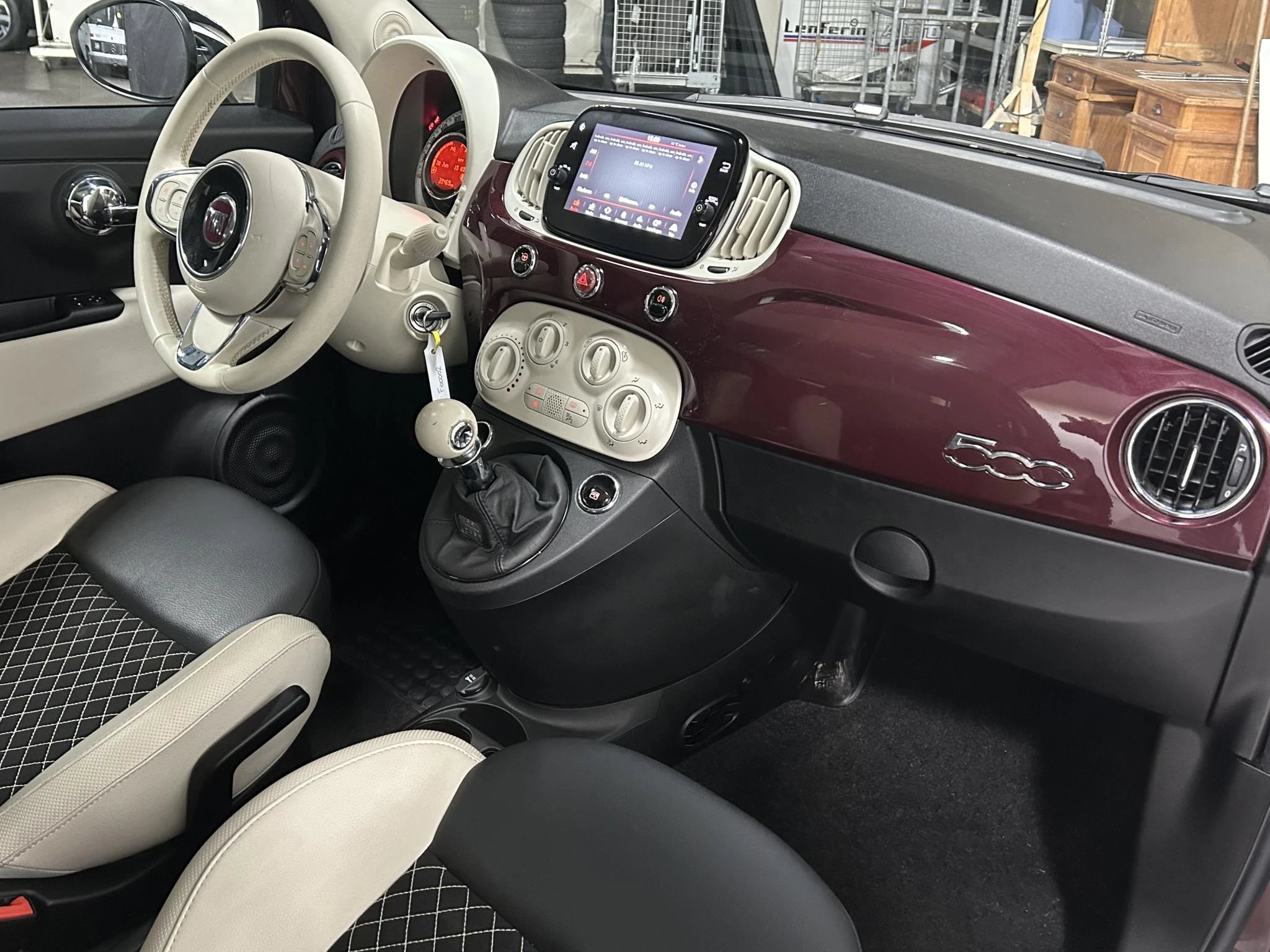 Hoofdafbeelding Fiat 500