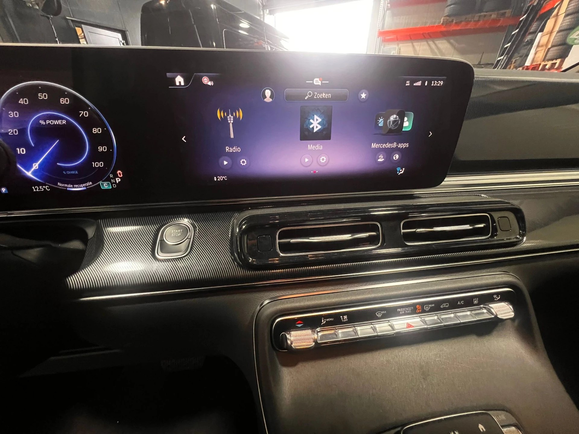 Hoofdafbeelding Mercedes-Benz EQV