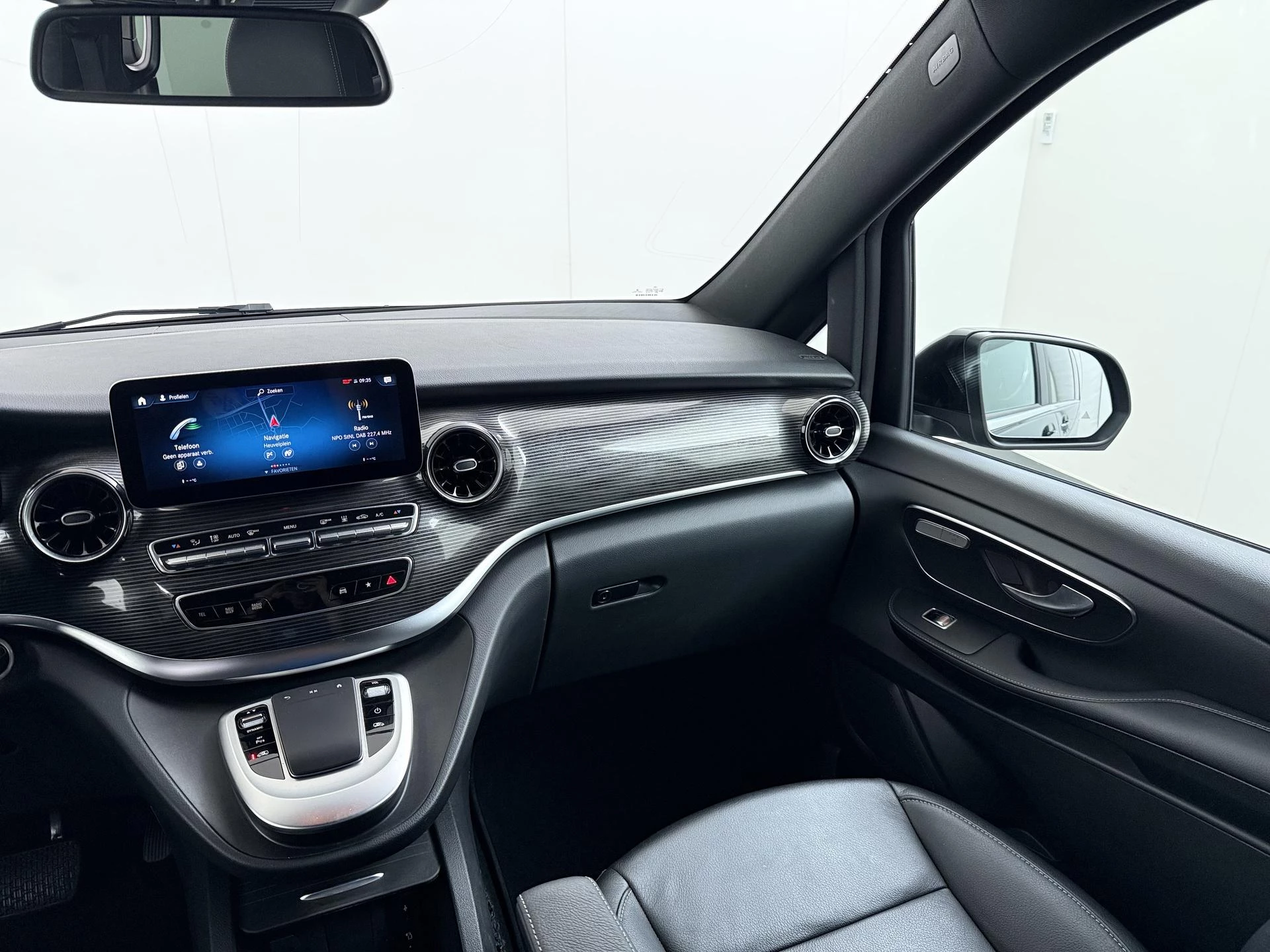 Hoofdafbeelding Mercedes-Benz EQV