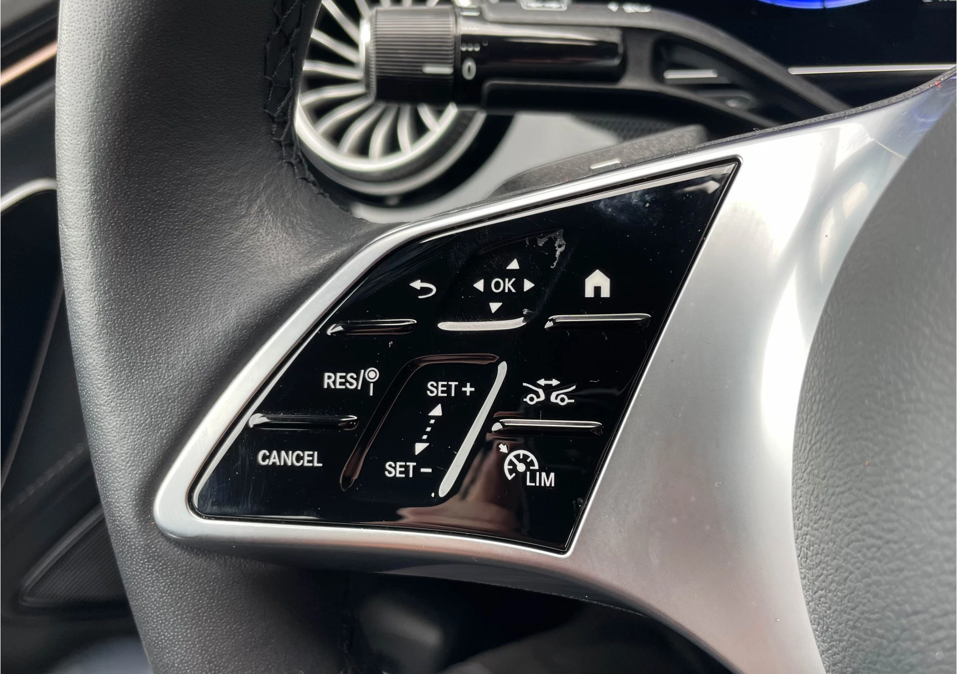 Hoofdafbeelding Mercedes-Benz EQE