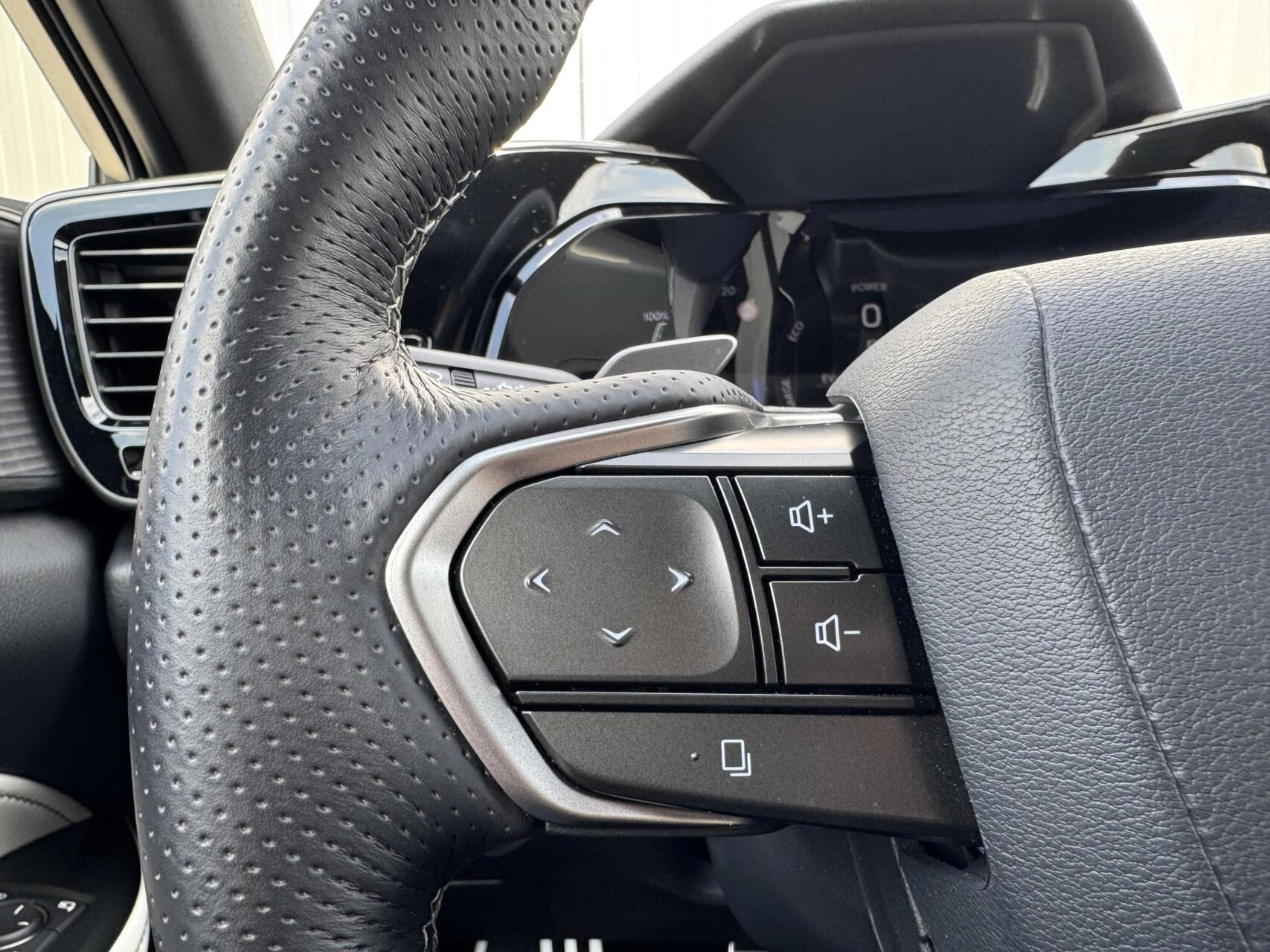 Hoofdafbeelding Lexus NX
