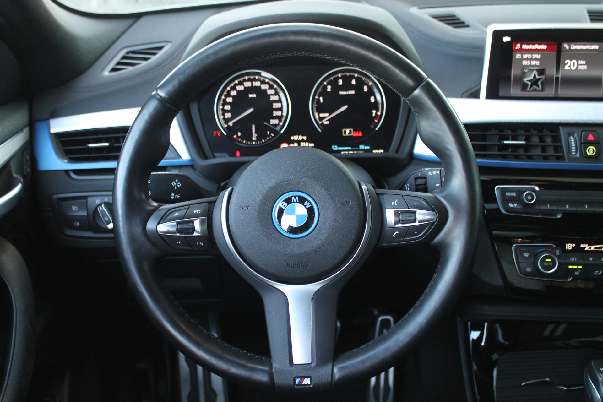 Hoofdafbeelding BMW X2