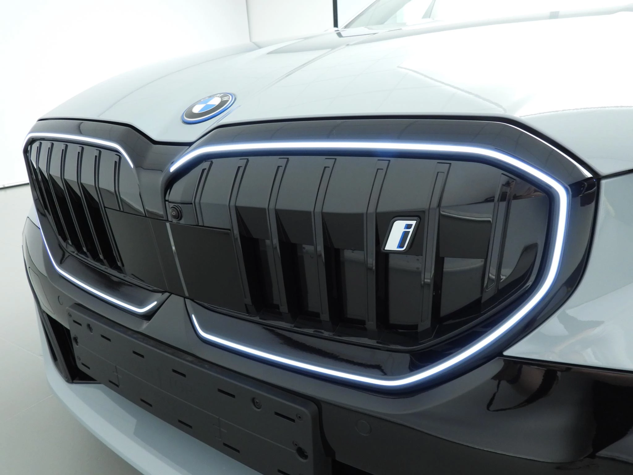 Hoofdafbeelding BMW i5