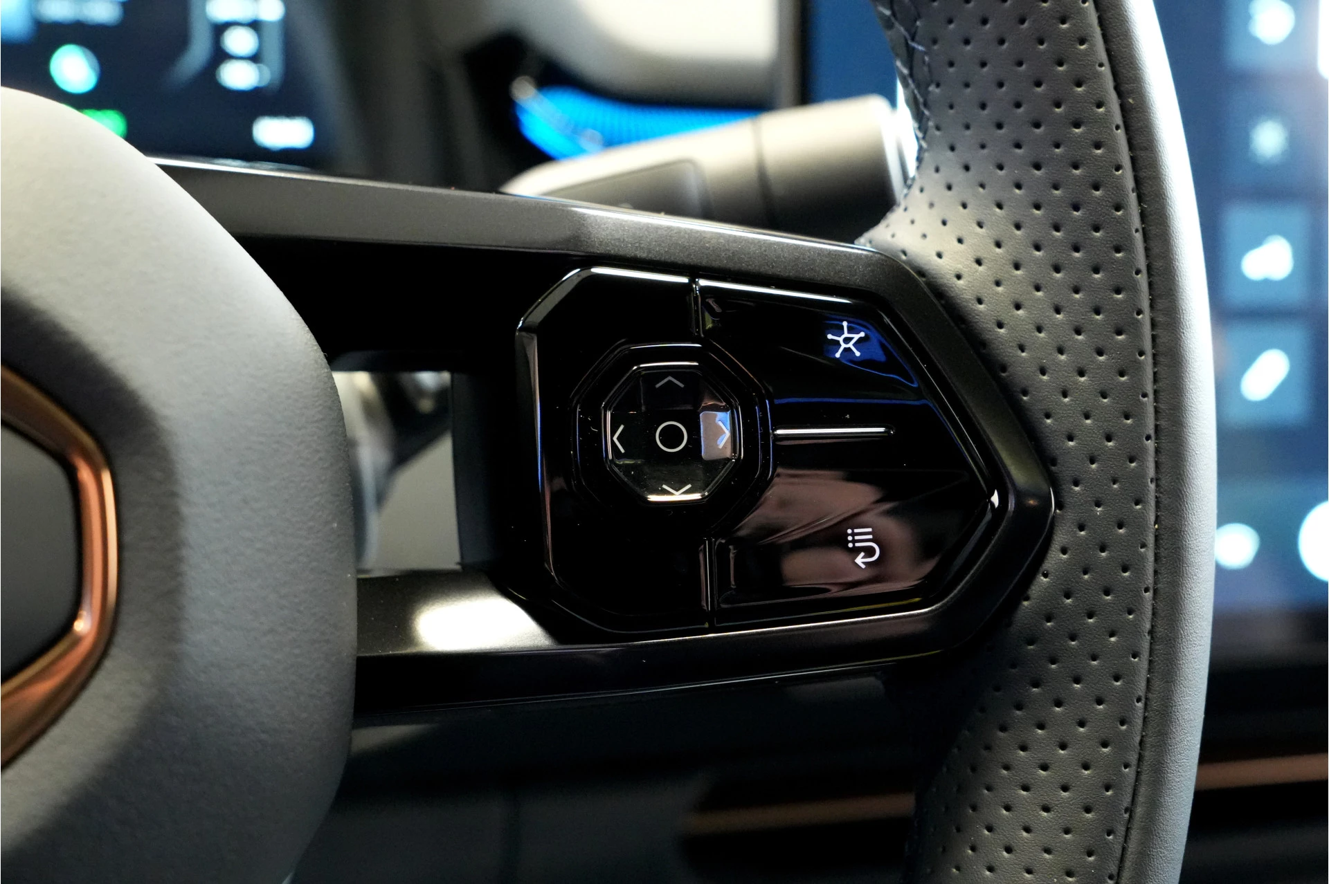 Hoofdafbeelding Lynk & Co 08