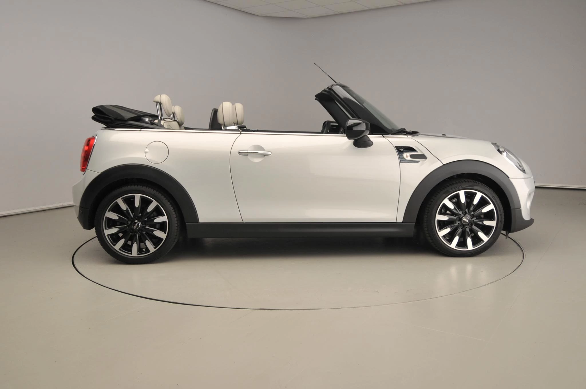 Hoofdafbeelding MINI Cooper Cabrio