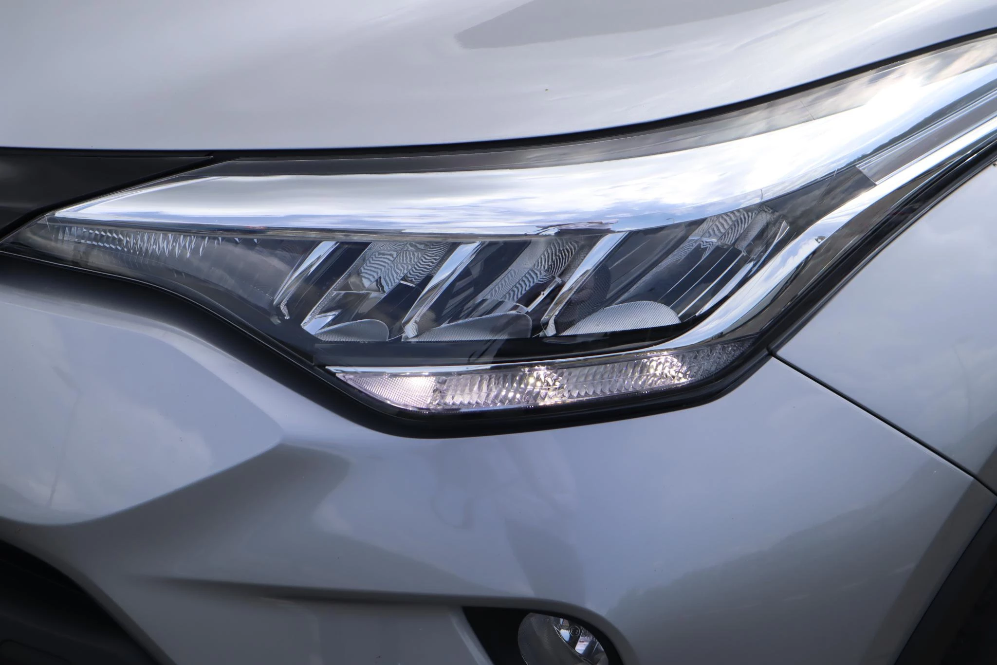 Hoofdafbeelding Toyota C-HR