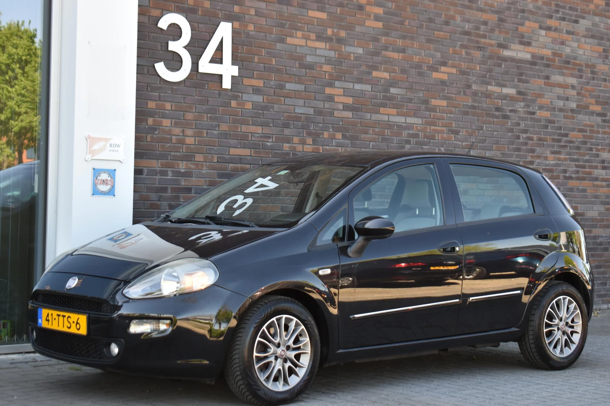 Hoofdafbeelding Fiat Punto